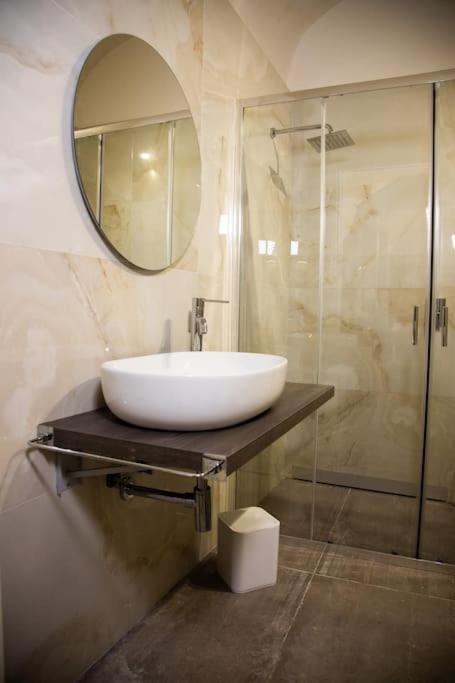 Intero - Chiaia Appartement *